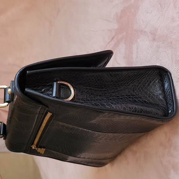 FERI - Picture 3 of 15